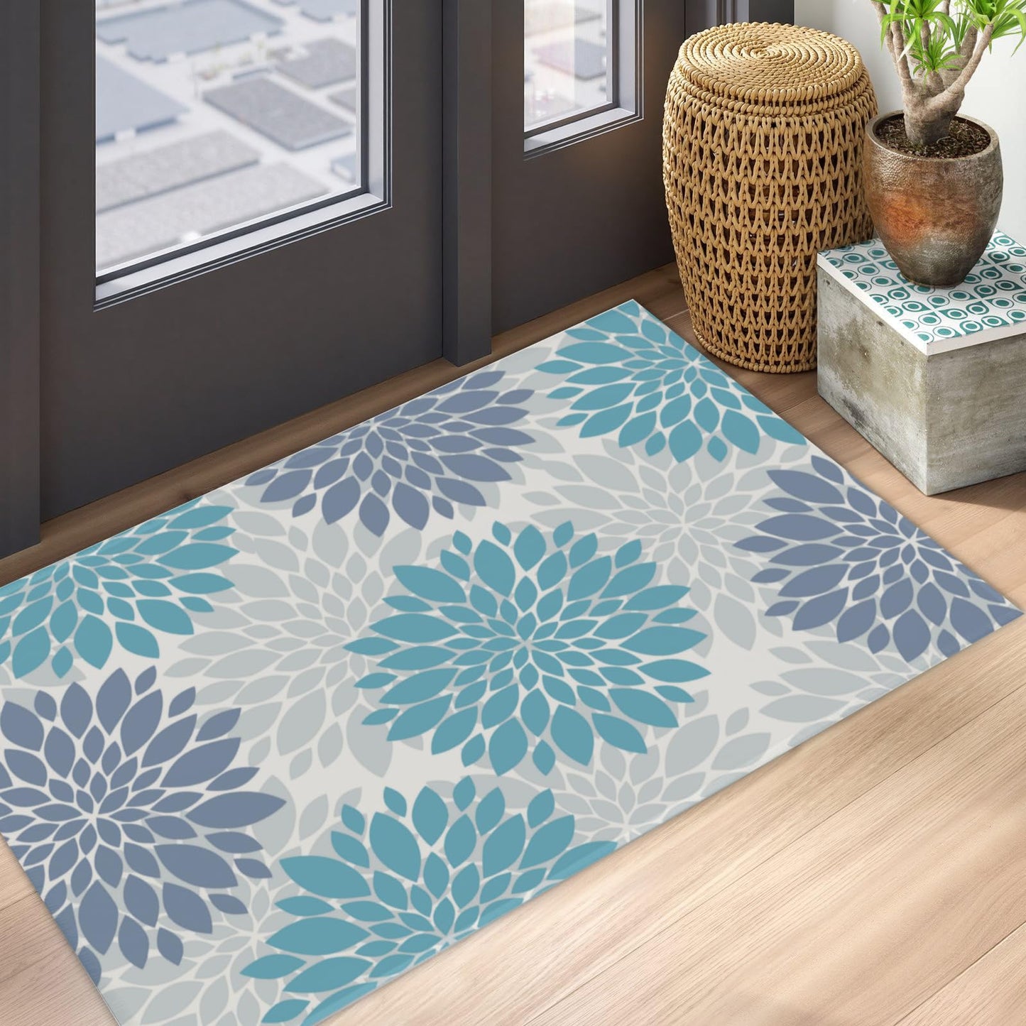 Cryomitron Teal Daisy Floral Area Rug 2x3 Blue and Grey Floral Summer Decorative Front Door Mat Rustic Flower Non-Slip Low Pile Doormat Washable Entryway Rug for Bathroom Living Room Bedroom