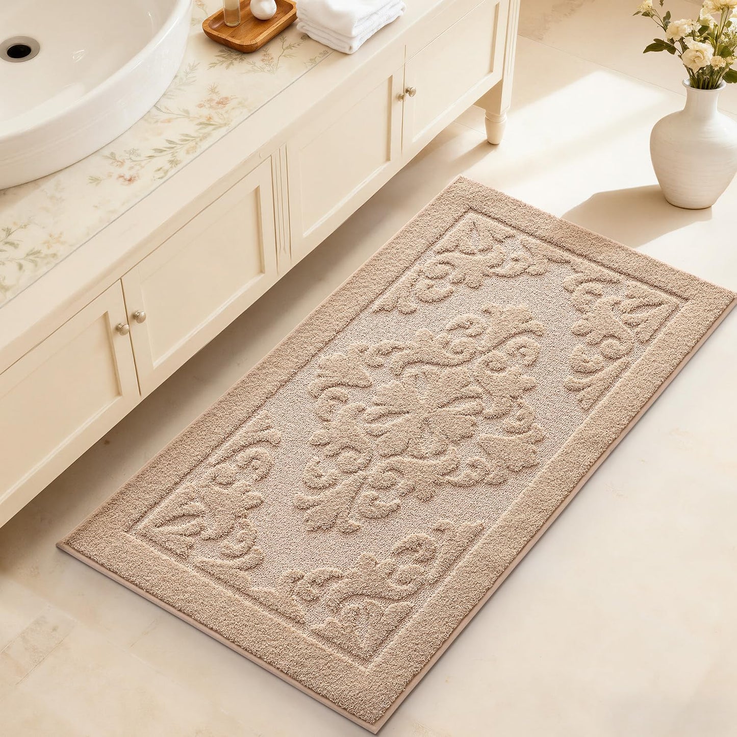 LUMI Ultra Absorbent Bathroom Rug Non Slip Rubber Backing, Machine Washable Bath Mat Soft Premium Microfiber, Elegant Floral Bath Rugs Quick Dry for Bathtub and Shower Floor, Decor, 24x36