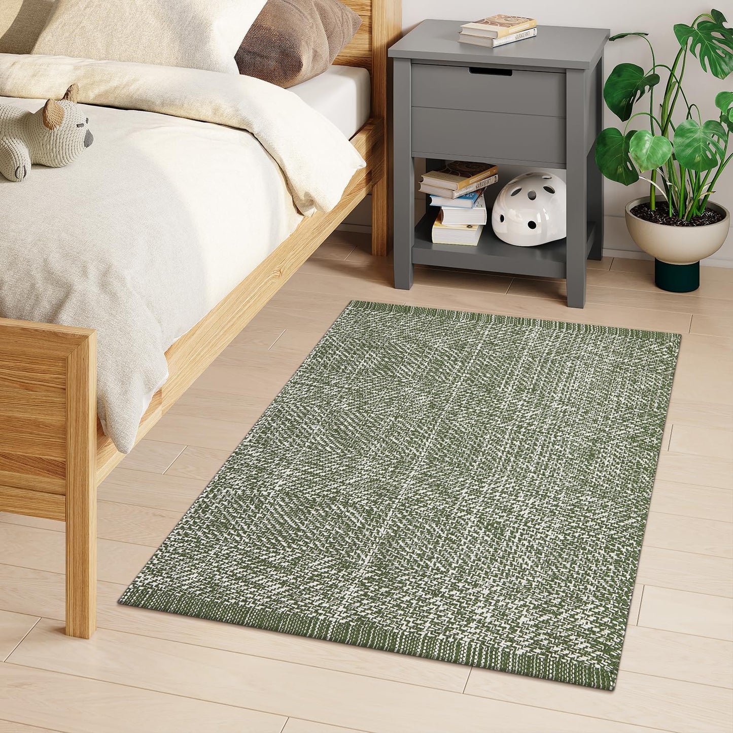 LEEVAN Washable Kitchen Rugs 3x5, Green Bedroom Rug, Cotton Woven Entryway Rug, Modern Braided Door Mat, Farmhouse Living Room Rugs, Reversible Carpet for Laundry Room Front Porch Outdoor Doormat