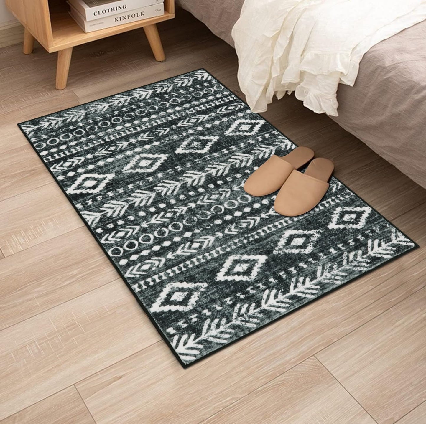 Lahome Moroccan Small Rug 2x3, Black and White Non-Slip Washable Indoor Front Door Mat with Rubber Backing, Low-Profile Modern Farmhouse Boho Area Rug for Entryway Bathroom Kitchen Decor Varena
