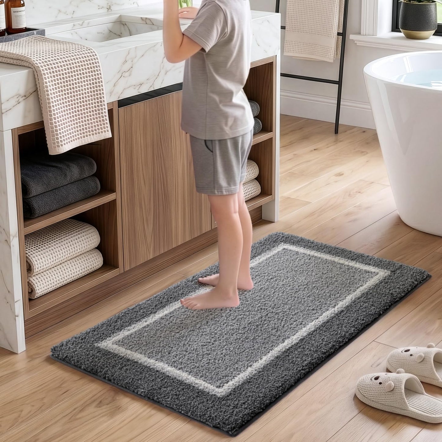 DEXI Bathroom Rugs 24x16, Absorbent Extra Soft Plush Microfiber Bath Mat for Bathroom, Non Slip Washable Bathmat Quick Dry for Shower Floor, Sink, Tub, Laundry Room, Light Grey