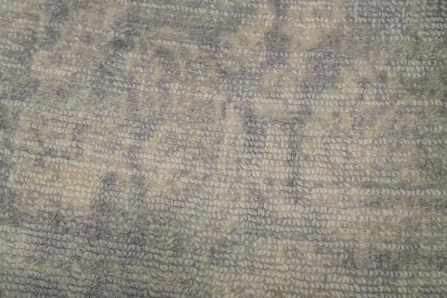Rug Source Transitional Collection, 5x8 Rug, Hand Knotted Greys & Charcoal All-Over Rug, Oriental Viscose Silk Carpet for Foyer, Entryway and Hallway