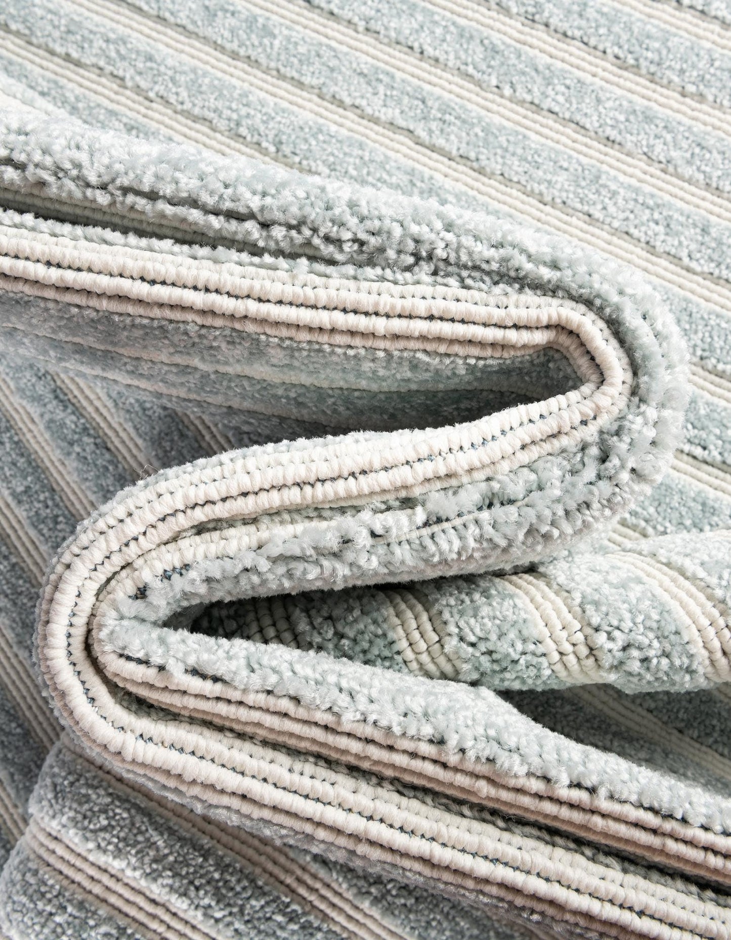Rugs.com Sabrina Soto Outdoor Collection Rug – 4x6 Light Blue Medium-Pile Rug Perfect for Entryways, Kitchens, Breakfast Nooks, Accent Pieces