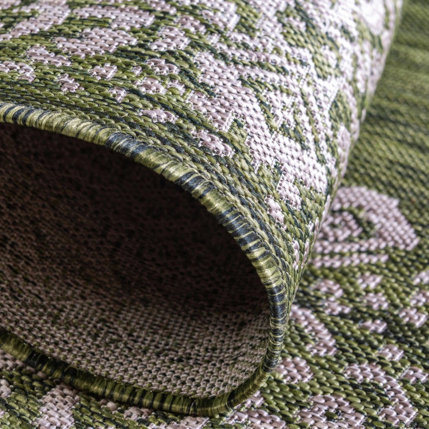 Unique Loom Outdoor Border Collection Area Rug - Floral Border (3' 3" x 5' 3" Oval, Green/ Ivory)