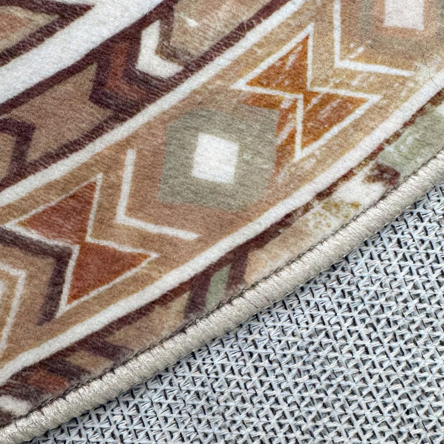 Doteon 3ft Southwestern Round Rug, Geometric Tribal Circle Carpet, Soft Faux Cashmere Non-Slip Rug for Bedroom and Entryway