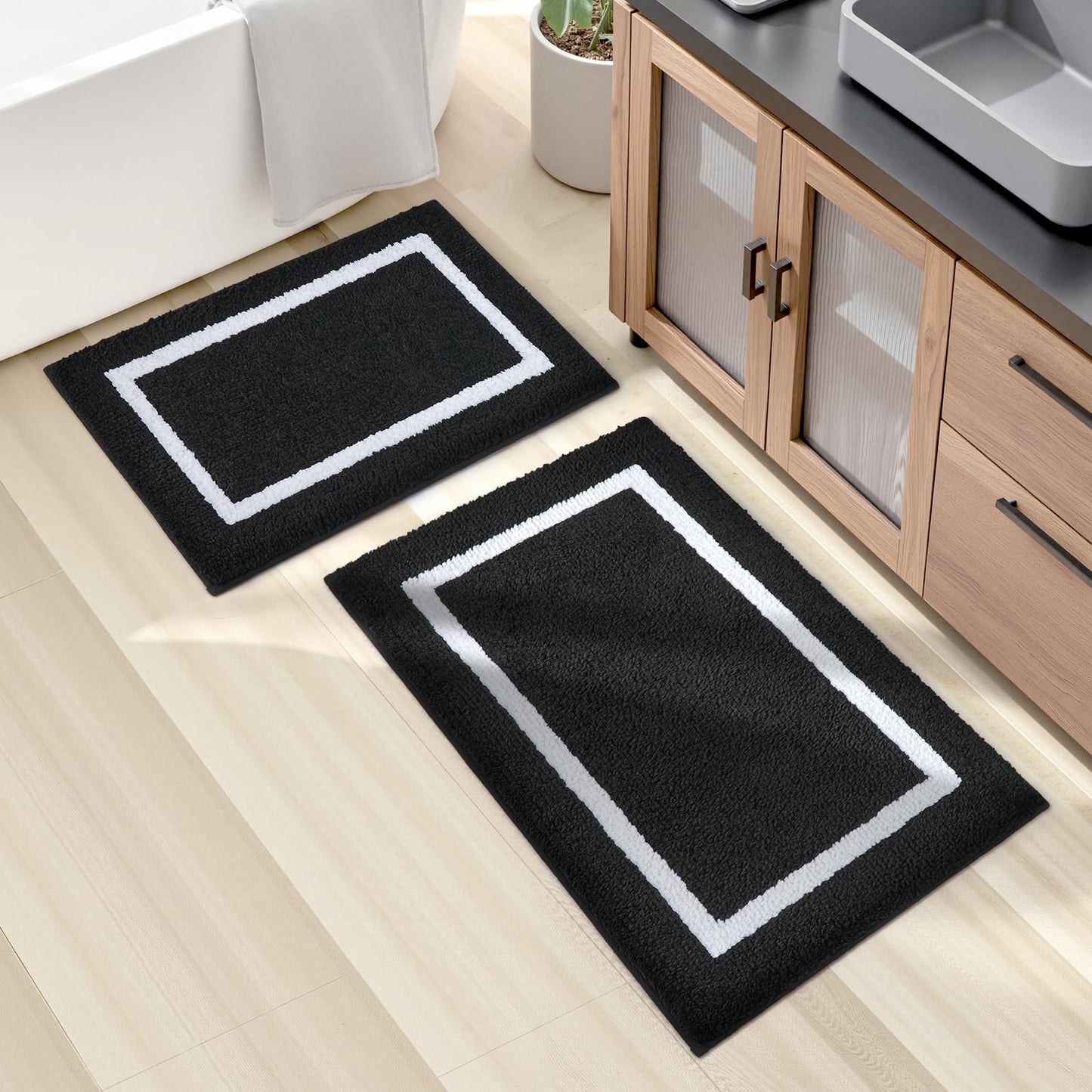 HOMEIDEAS Bathroom Rugs Sets 2 Piece, Super Soft and Absorbent Microfiber Tufted Bath Mats, Non-Slip and Machine Washable Bath Rugs(Black and White)