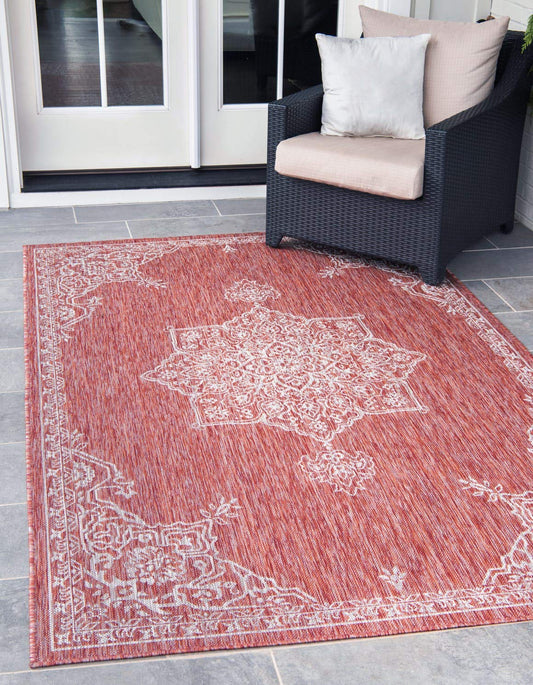 Unique Loom Outdoor Traditional Collection Area Rug - Antique (4' 1" x 6' 1" Rectangle, Rust Red/ Gray)
