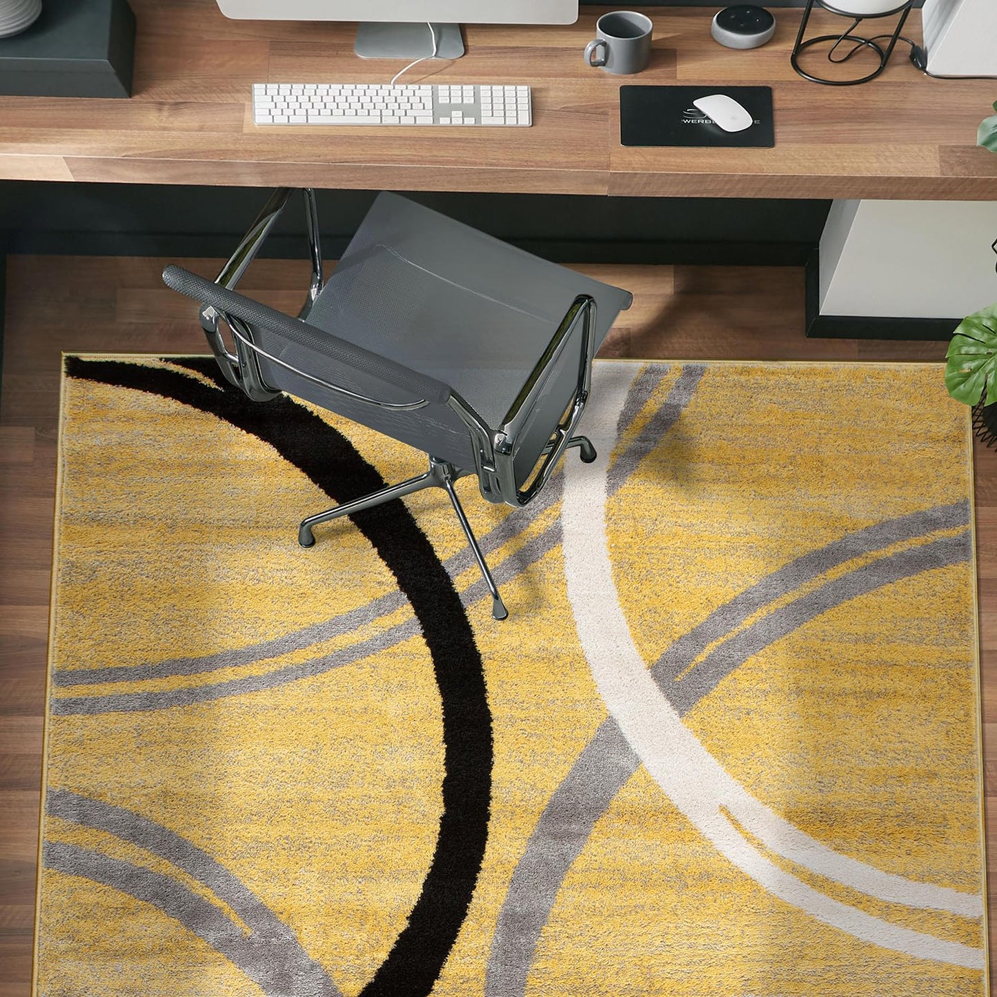 Rugshop Wavy Circles Design Area Rug, Carpet with Jute Backing for Living Room, Bedroom, or Dining Room, Yellow, 5'3" x 7'3"