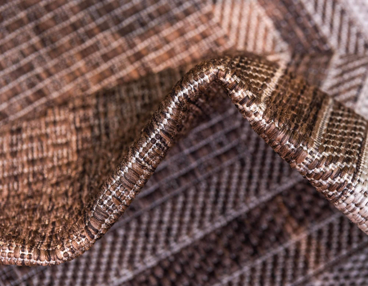 Unique Loom Outdoor Border Collection Area Rug - Soft Border (4' 1" x 6' 1" Rectangle, Brown/ Ivory)