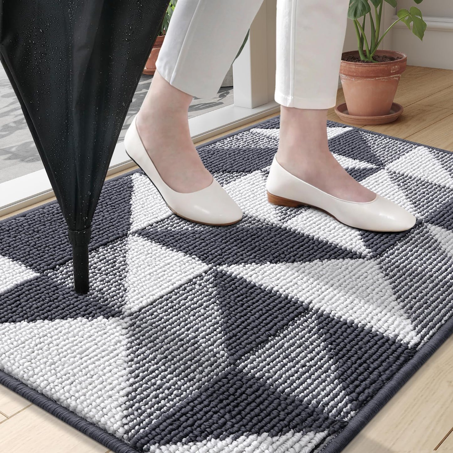 OLANLY Door Mat Indoor Entrance Washable 32x20, Odor-Free Low-Profile Front Back Geometric Doormat, Absorbent Resist Dirt Entry Carpet, Easy to Clean Sturdy Inside Floor Mats for Entryway, Dark Grey