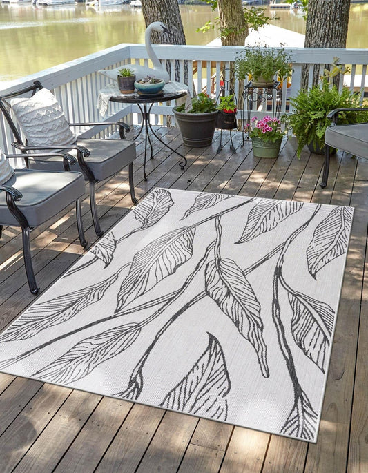 Unique Loom Outdoor Botanical Collection Area Rug - Leaf (5' 3" x 8' Rectangle, Charcoal Ivory)