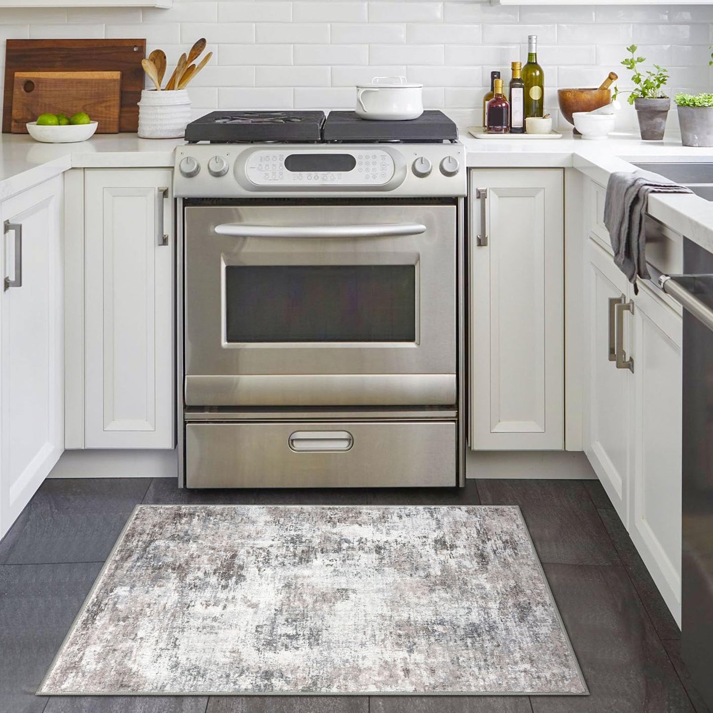 Lansny Small Abstract Area Rug 2x3 Entryway Rug Washable Door Mat Indoor Entrance, Washable Throw Rugs Non-Slip, Soft Beige Grey Kitchen Rugs Thin Print Faux Wool Floor Carpet for Foyer Front Door