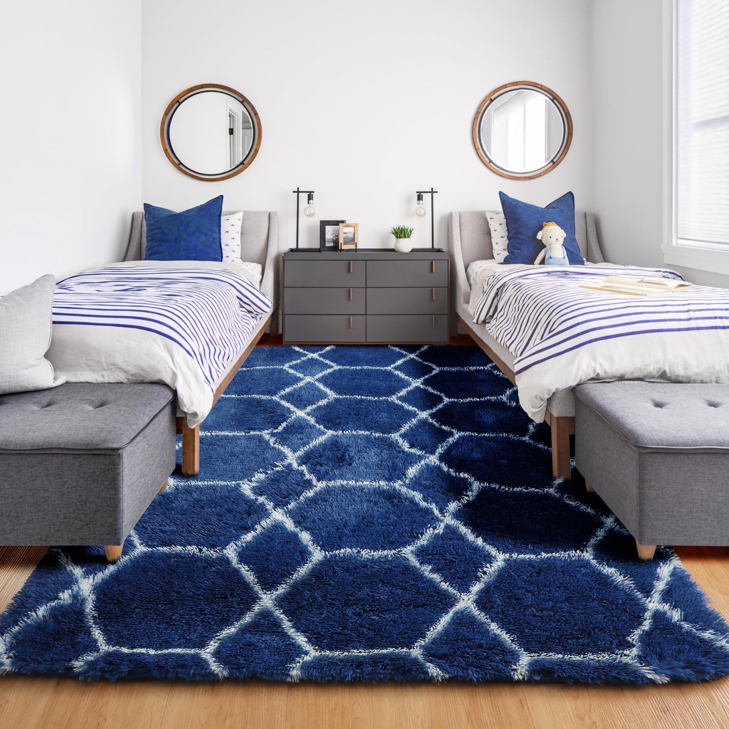 ONASAR Area Rugs for Bedroom Living Room, 4x6 Fluffy Navy Blue and White Throw Rug for Home Decor, Geometric Soft Shaggy Plush Floor Carpet for Kids Girls Boys Teen Nursery Dorm Office
