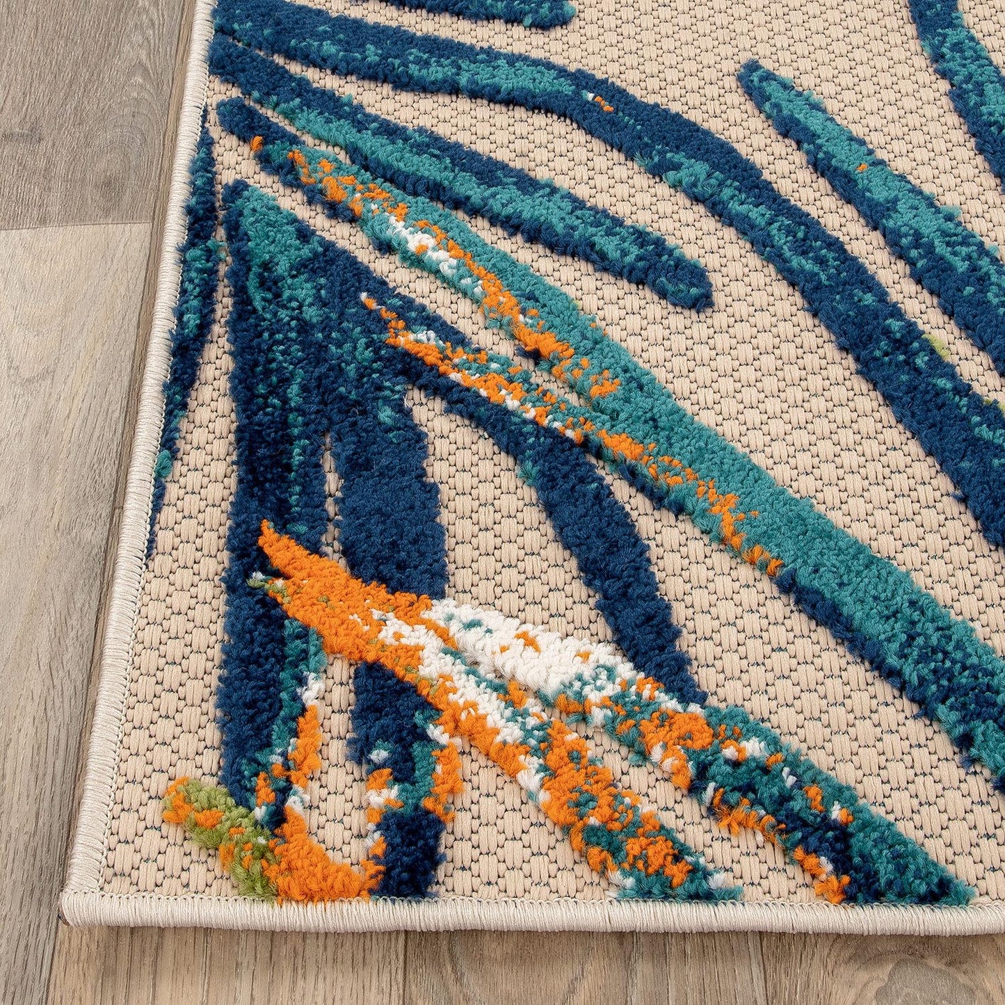 Rugshop Tropical Floral Leaves Indoor/Outdoor Area Rug Durable Polypropylene, Non-Shedding, Easy to Clean, Perfect for Patio, Backyard, Deck and Outdoor Lounge, High Traffic Areas, 7'10" x 10'