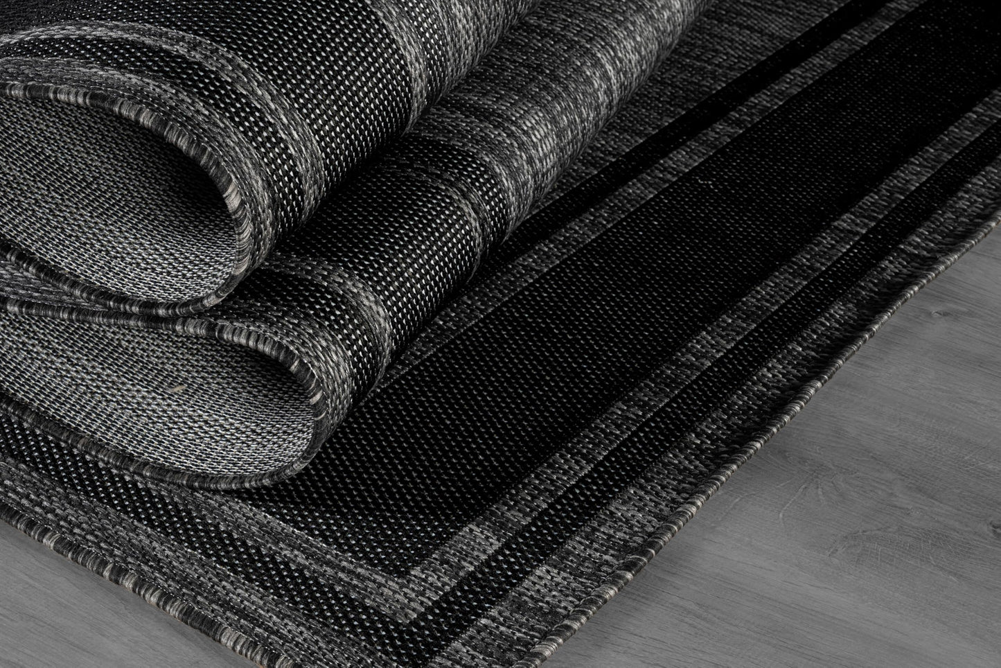 Beverly Rug Outdoor Rug 5x7 Modern Bordered Area Rugs for Indoor and Outdoor Patio Deck Porch Garden Waterproof Weather Sun Resistant Washable Outside Carpet (5 x 7 Black)