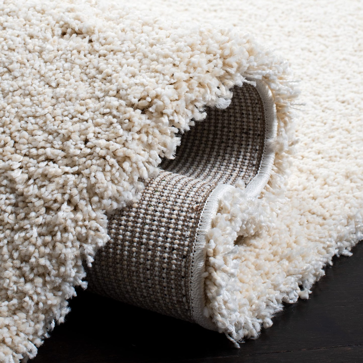 SAFAVIEH Milan Shag Collection Area Rug - 5'1" Square, Ivory, Solid Design, Non-Shedding & Easy to Clean, Plush Thick Pile, Ideal for Living Room, Bedroom (SG180-1212)