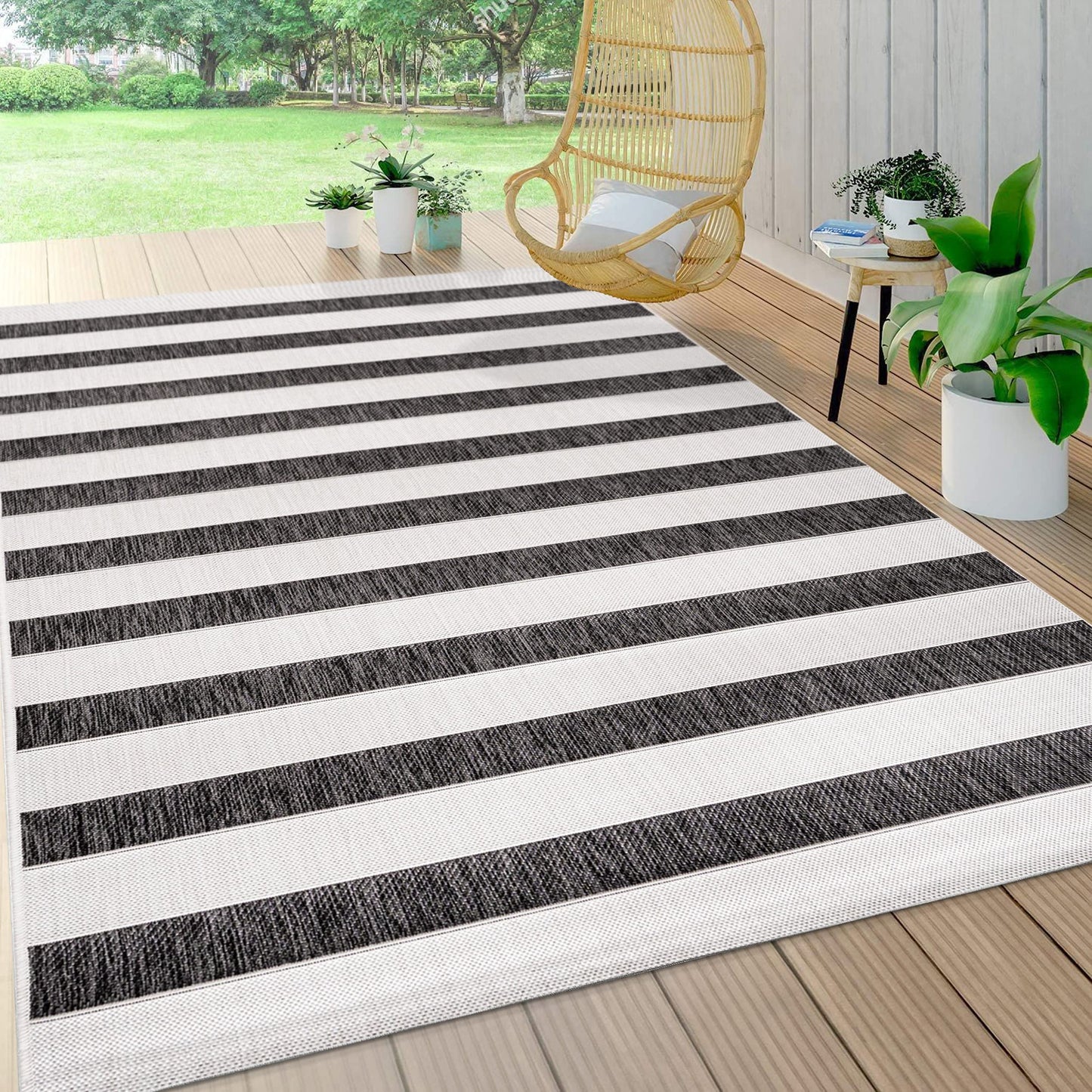JONATHAN Y Wide Stripe Indoor Outdoor Area Rug 8X10 Black/Cream, Aveiro for Backyard, Patio, Porch, Easy-Cleaning, High Traffic, Pet-Friendly, Non-Shedding (SMB112B-8)