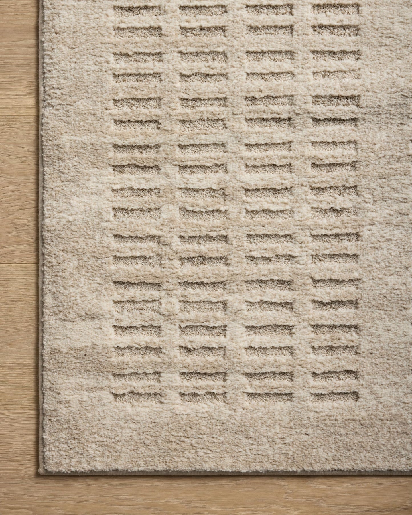 Loloi Amber Lewis Monty Collection MOT-03 Ivory/Beige 6'-7" x 9'-3", .50" Pile Height, Area Rug