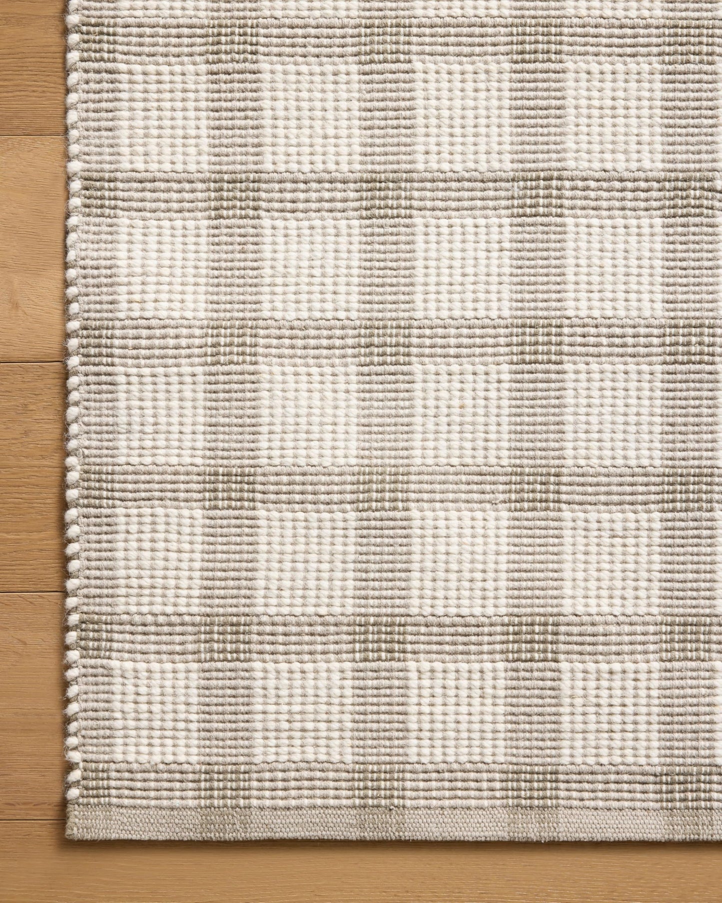 Loloi Magnolia Home by Joanna Gaines Ryder Collection RYD-02 Stone/Ivory 5'-0" x 7'-6" Area Rug