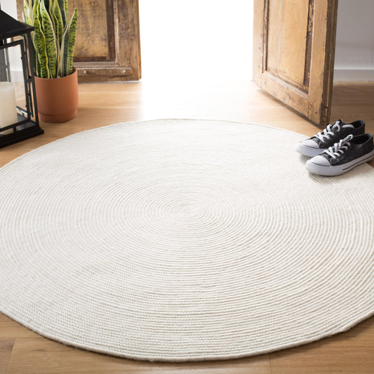 SAFAVIEH Braided Collection 5' x 7' Oval Ivory BRD901A Handmade Country Cottage Reversible Wool Entryway Foyer Living Room Bedroom Kitchen Area Rug