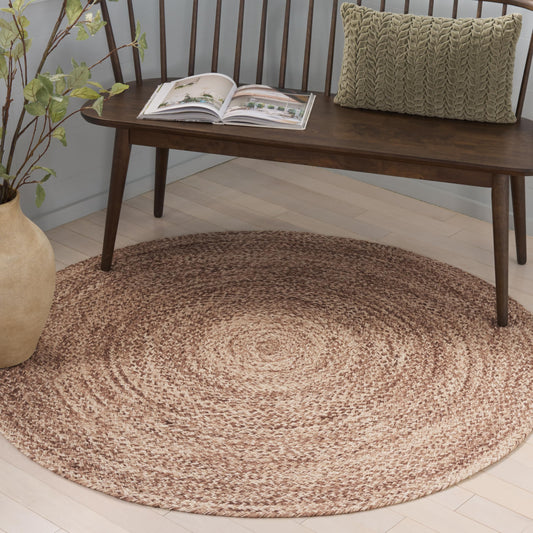 SAFAVIEH Braided Collection Area Rug - 4' Round, Natural & Brown, Handmade Wool, Ideal for Living Room, Bedroom, Dining Space (BRD565T)