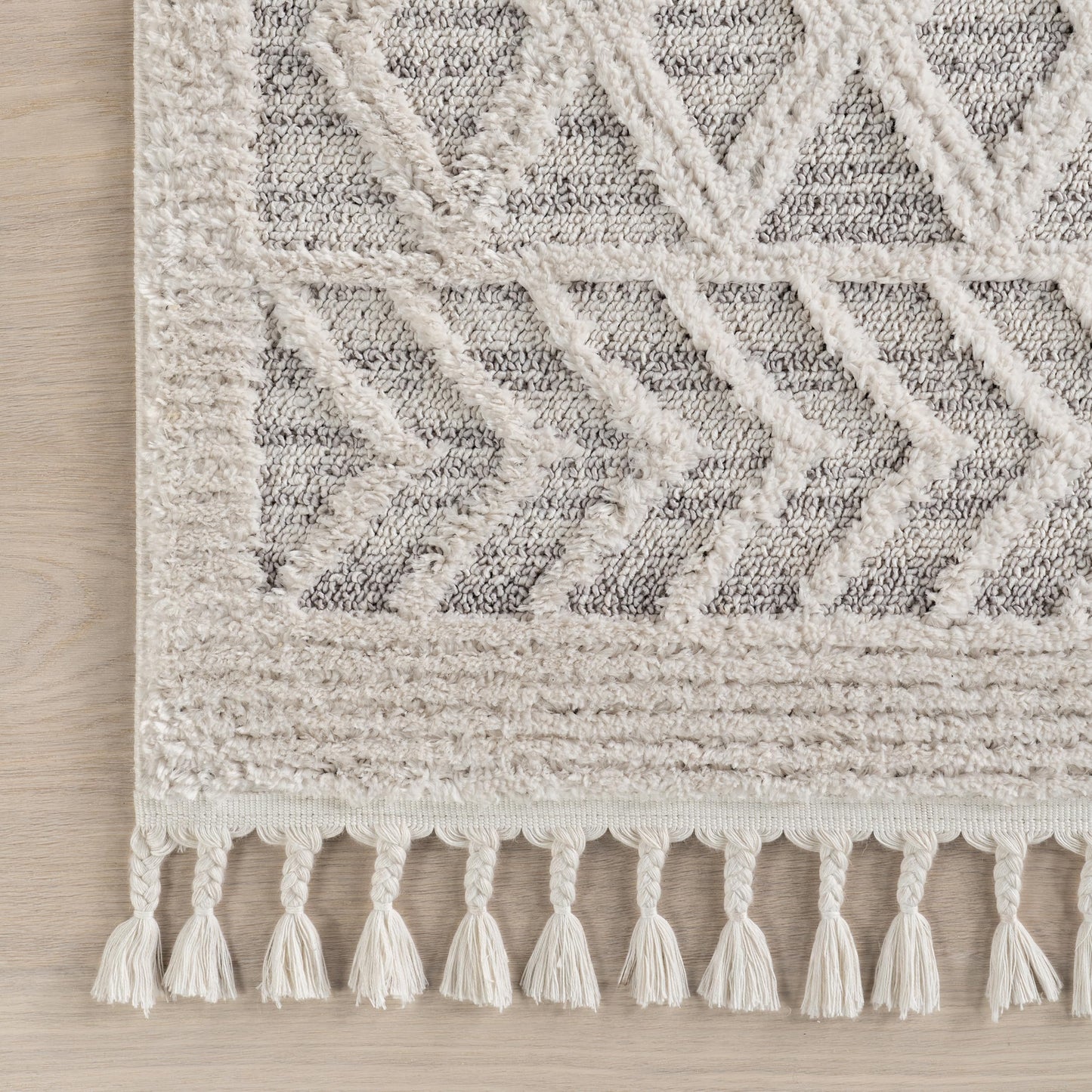 nuLOOM 3x5 Ansley Moroccan Tassel Area Rug, Light Grey, High-Low Textured Bohemian Design, Plush High Pile, Stain Resistant, For Bedroom, Living Room, Hallway, Entryway