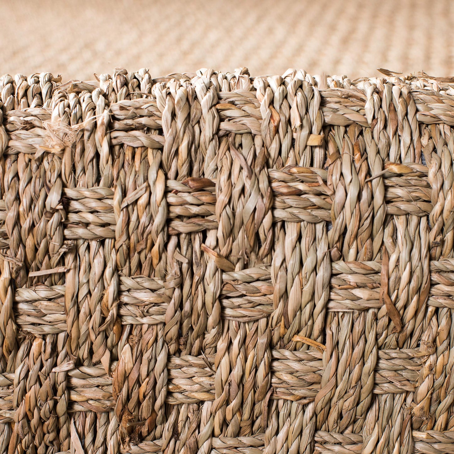 SAFAVIEH Area Rug 9x12 - Natural Fiber Collection - Large - Natural & Dark Brown, Seagrass, Basketweave Pattern with Border (NF114K)