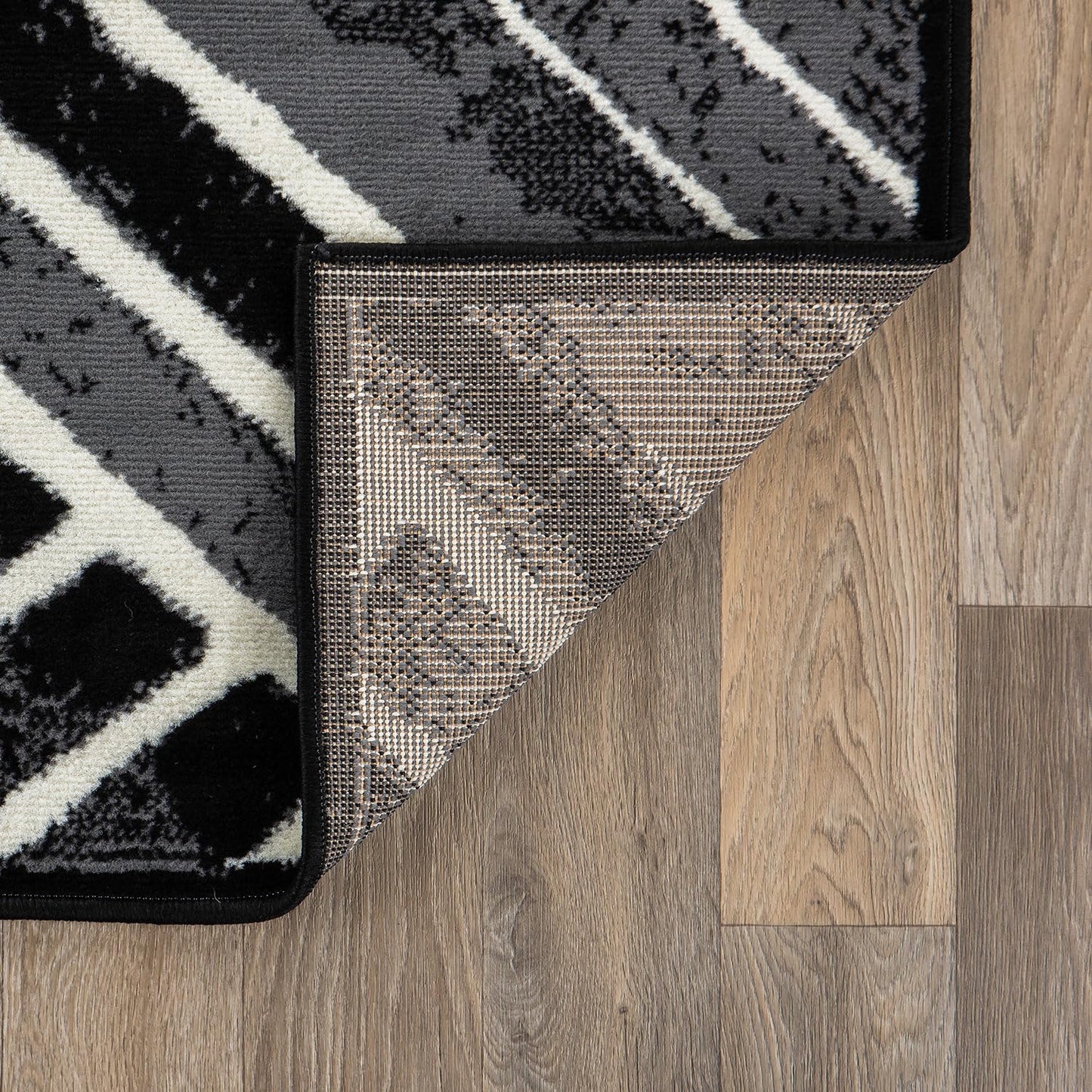 Rugshop Contemporary Stripe Design High Traffic Area Rug for Living Room,Bedroom,Kitchen,Entryway 5' x 7' Black