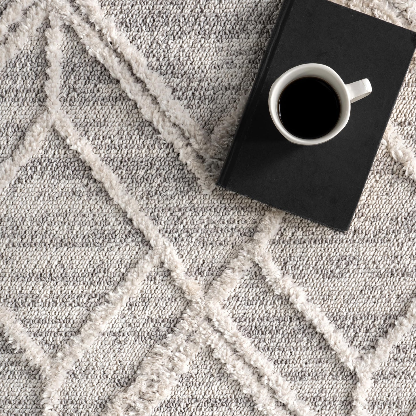 nuLOOM Oval 6'7" x 9' Ansley Moroccan Tassel Area Rug, Light Grey, High-Low Textured Bohemian Design, Plush High Pile, Stain Resistant, For Bedroom, Living Room, Hallway, Entryway