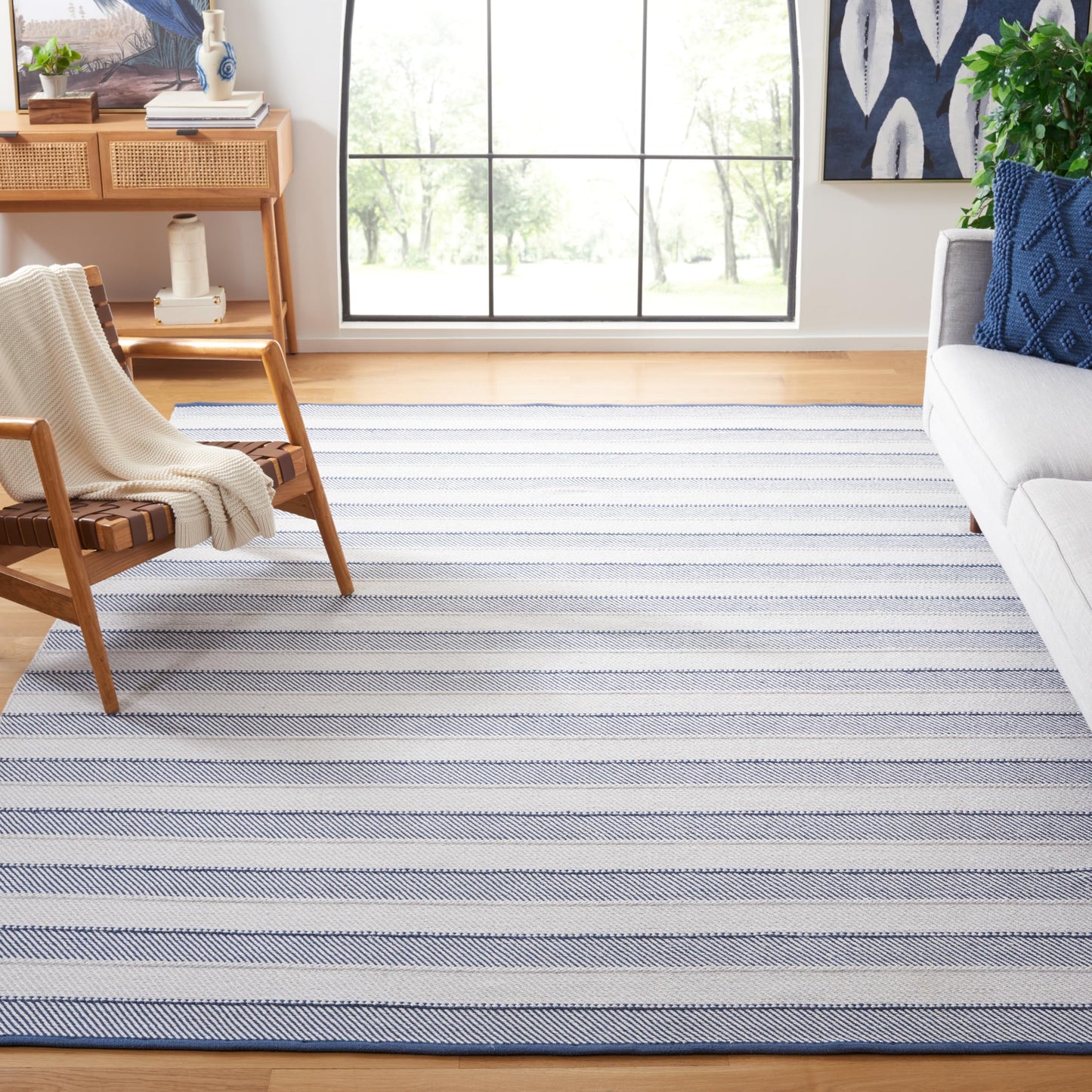 SAFAVIEH Area Rug 8x10 - Striped Kilim Collection - Large - Grey & Blue, Flat Weave Cotton, Ideal for Living Room, Bedroom, Office, Dining Space (STK803F)