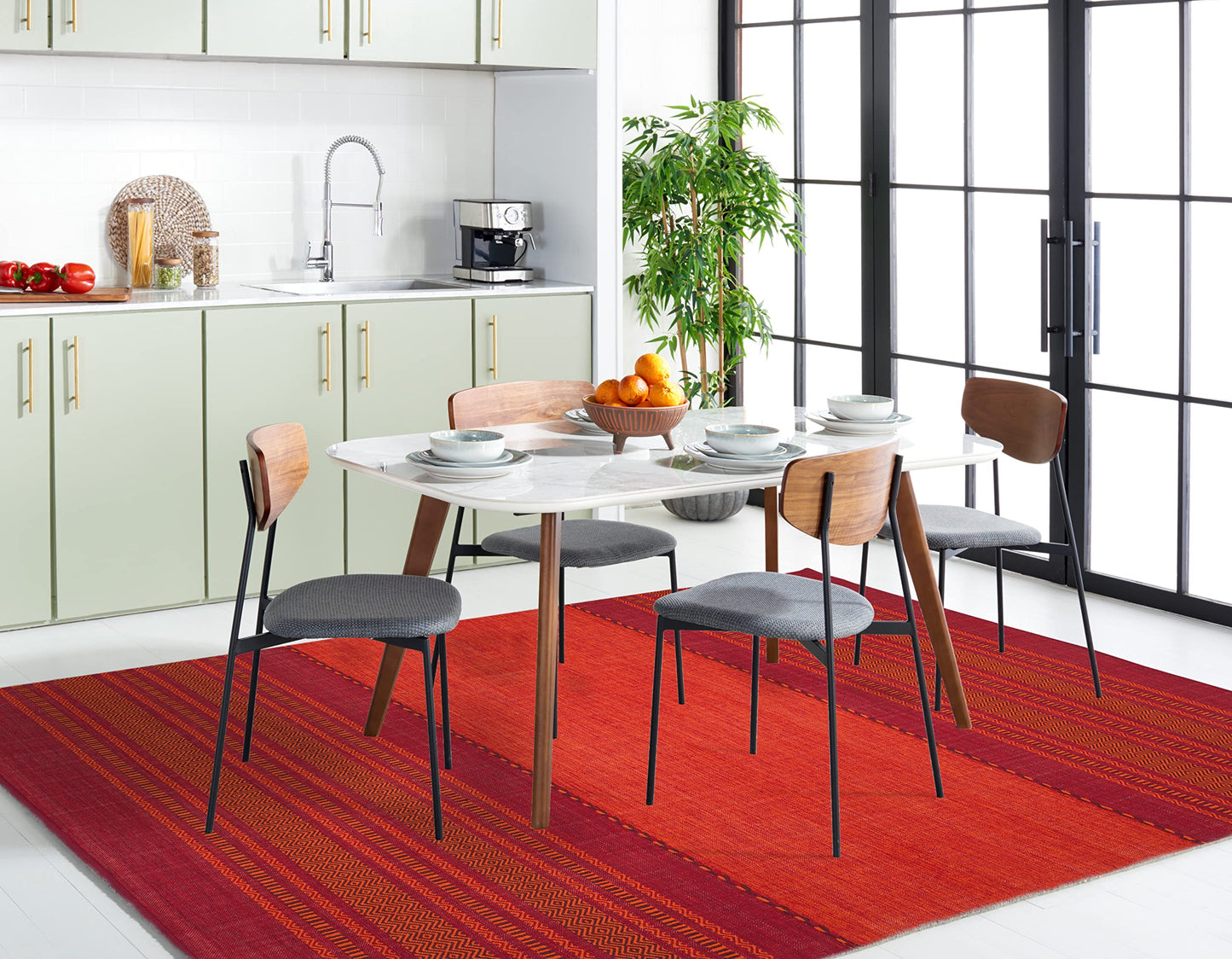 SAFAVIEH Montauk Collection Accent Rug - 4' x 6', Orange & Red, Handmade Flat Weave Cotton, Ideal for High Traffic Areas in Entryway, Living Room, Bedroom (MTK215A)