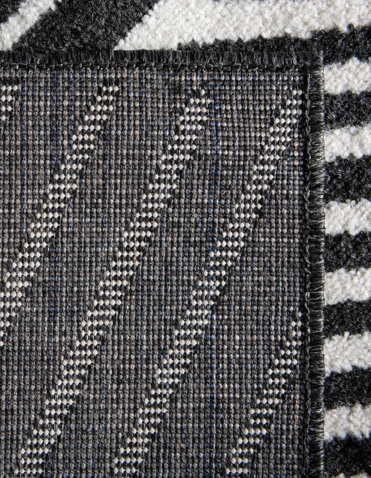 Rugs.com - Oslo Rug – 8 Ft Square Black Easy-Clean Area Rug – Bold Geometric Stripes, Perfect for Living Rooms, Bedrooms, and Home Offices