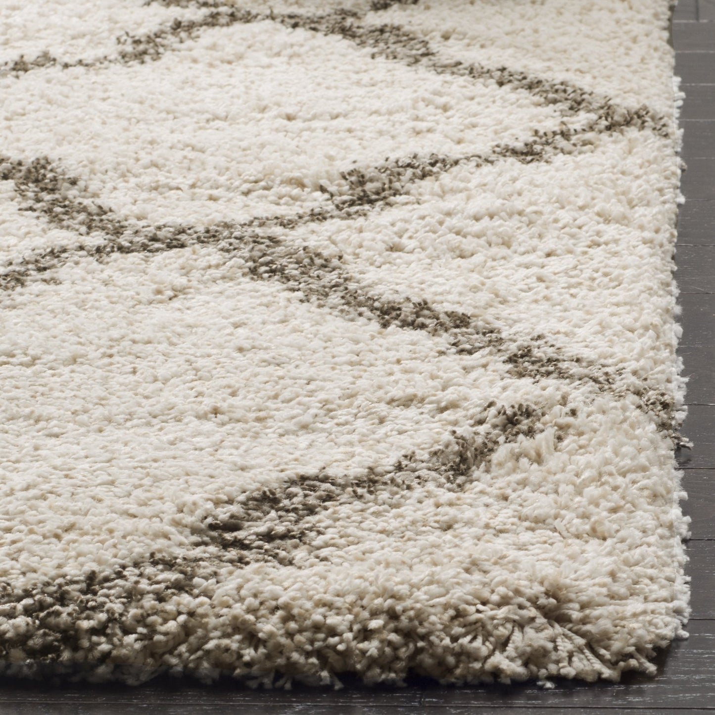 SAFAVIEH Hudson Shag Collection Area Rug - 9' x 12', Ivory & Grey, Moroccan Trellis Design, Non-Shedding & Easy Care, 2-inch Thick Ideal for High Traffic Areas in Living Room, Bedroom (SGH283A)