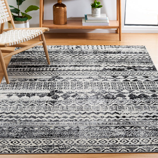 Safavieh Brentwood Collection Accent Rug - 4' x 6', Black & Ivory, Boho Tribal Distressed Design, Non-Shedding & Easy Care, Ideal for High Traffic Areas in Entryway, Living Room, Bedroom (BNT835Z)