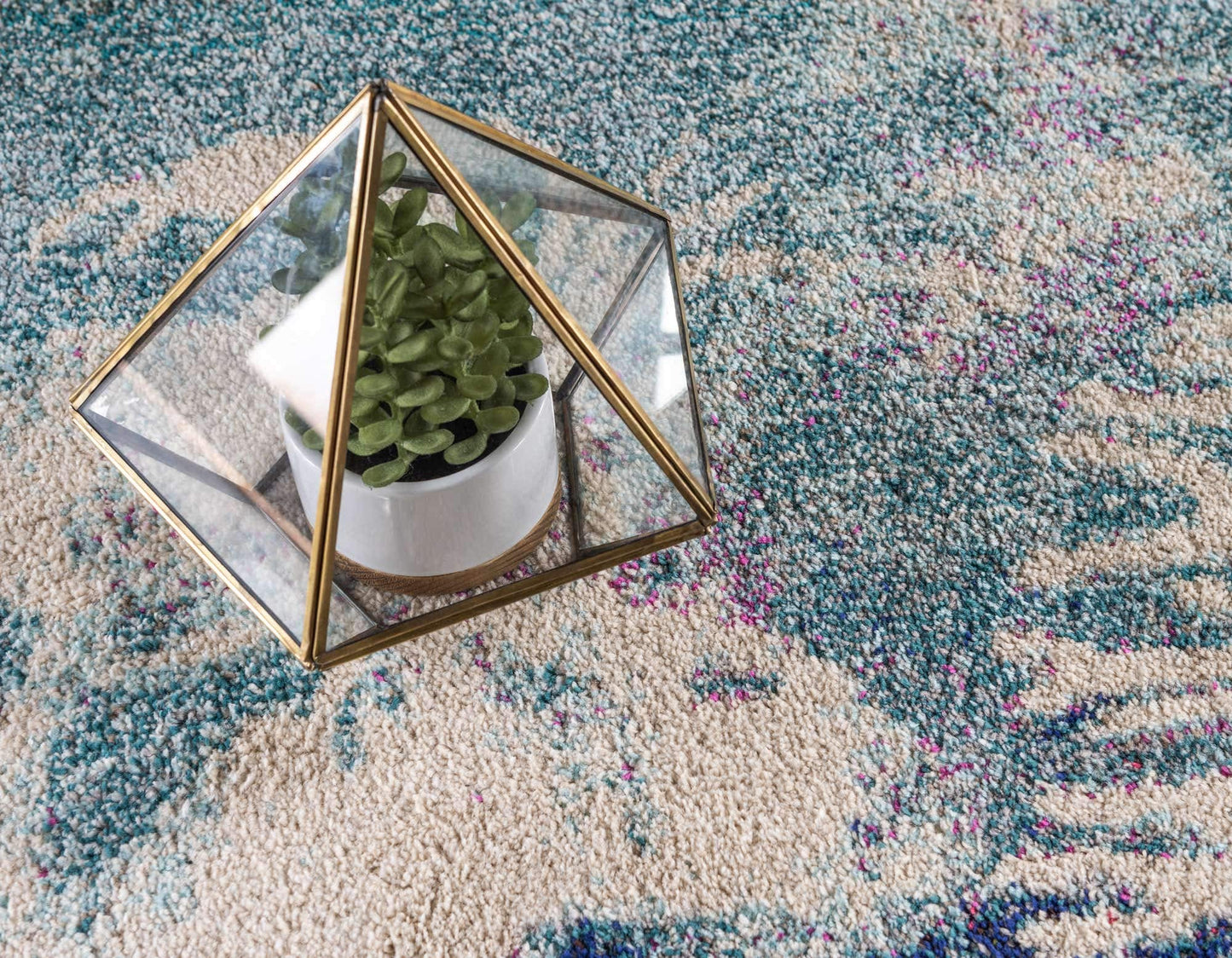 Unique Loom Positano Collection Coastal Modern Coral Lobster Shells Light Blue Area Rug (4' x 6')
