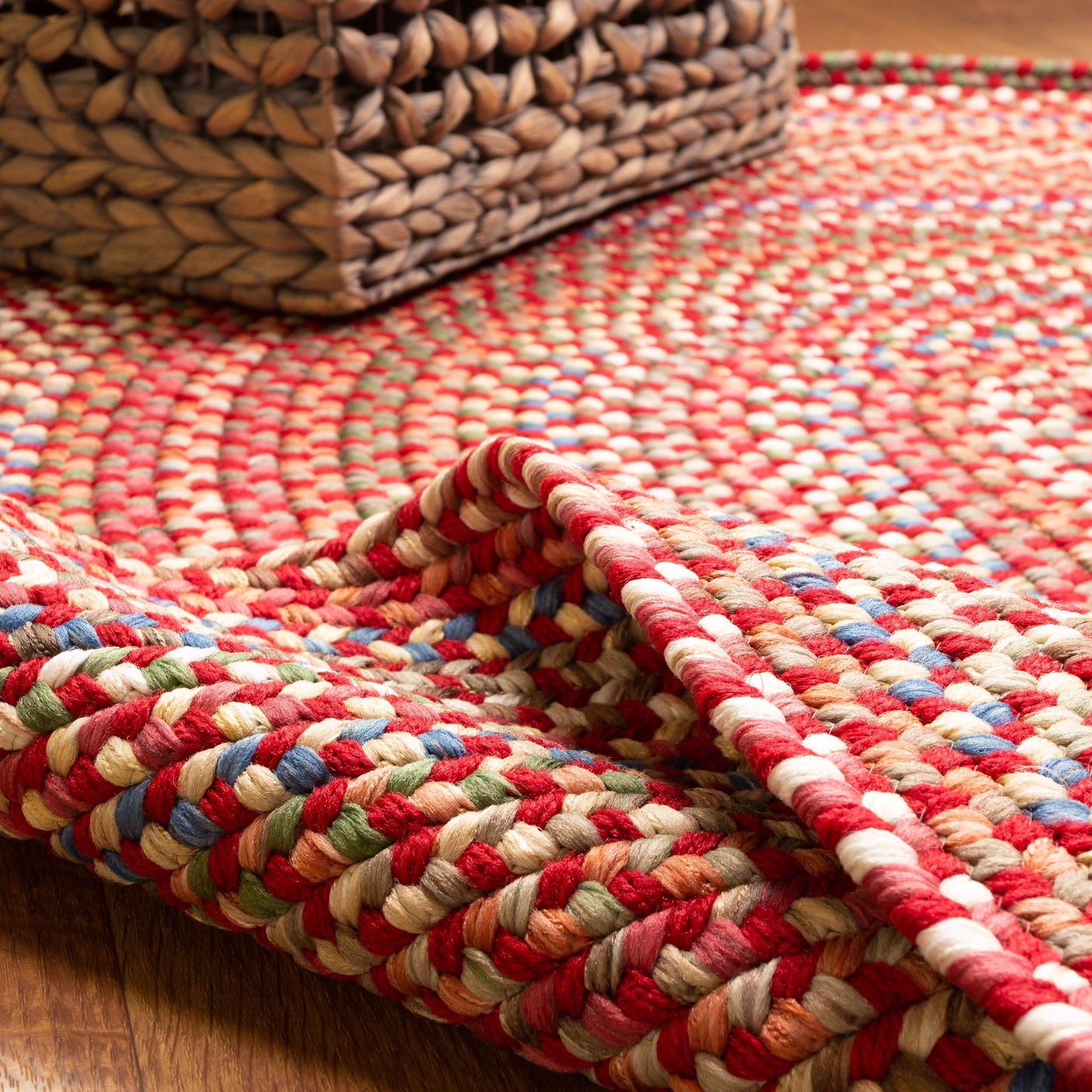 Super Area Rugs Roxbury American Made Braided Rug for Indoor Outdoor Spaces, Red/Natural Multi, 2' X 3' Oval