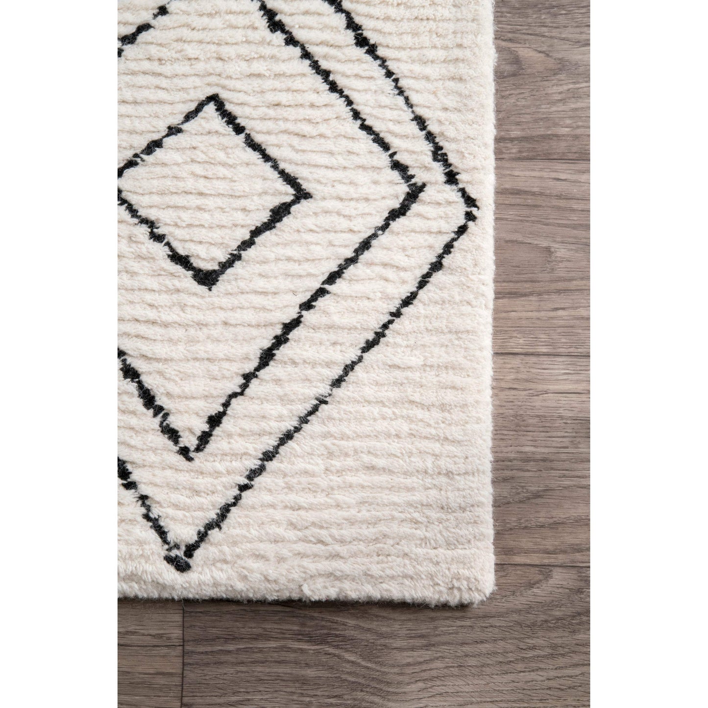 nuLOOM Hand Tufted Dawne Area Rug, 4x6, Natural