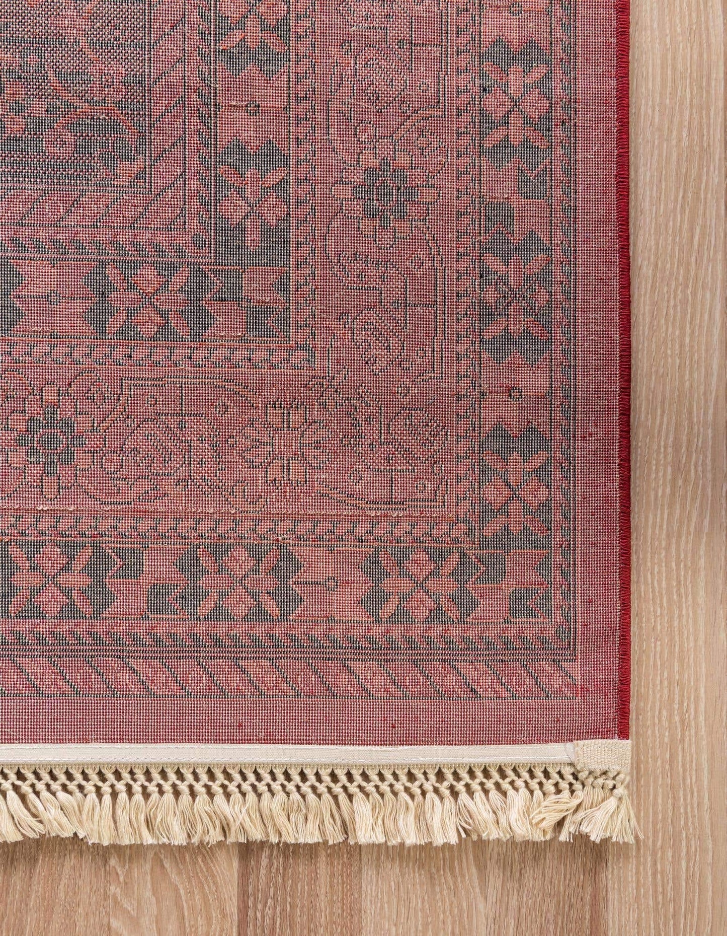 Unique Loom Tekke Collection Area Rug - Sheibani (5' 3" x 8' Rectangle, Red/ Black)