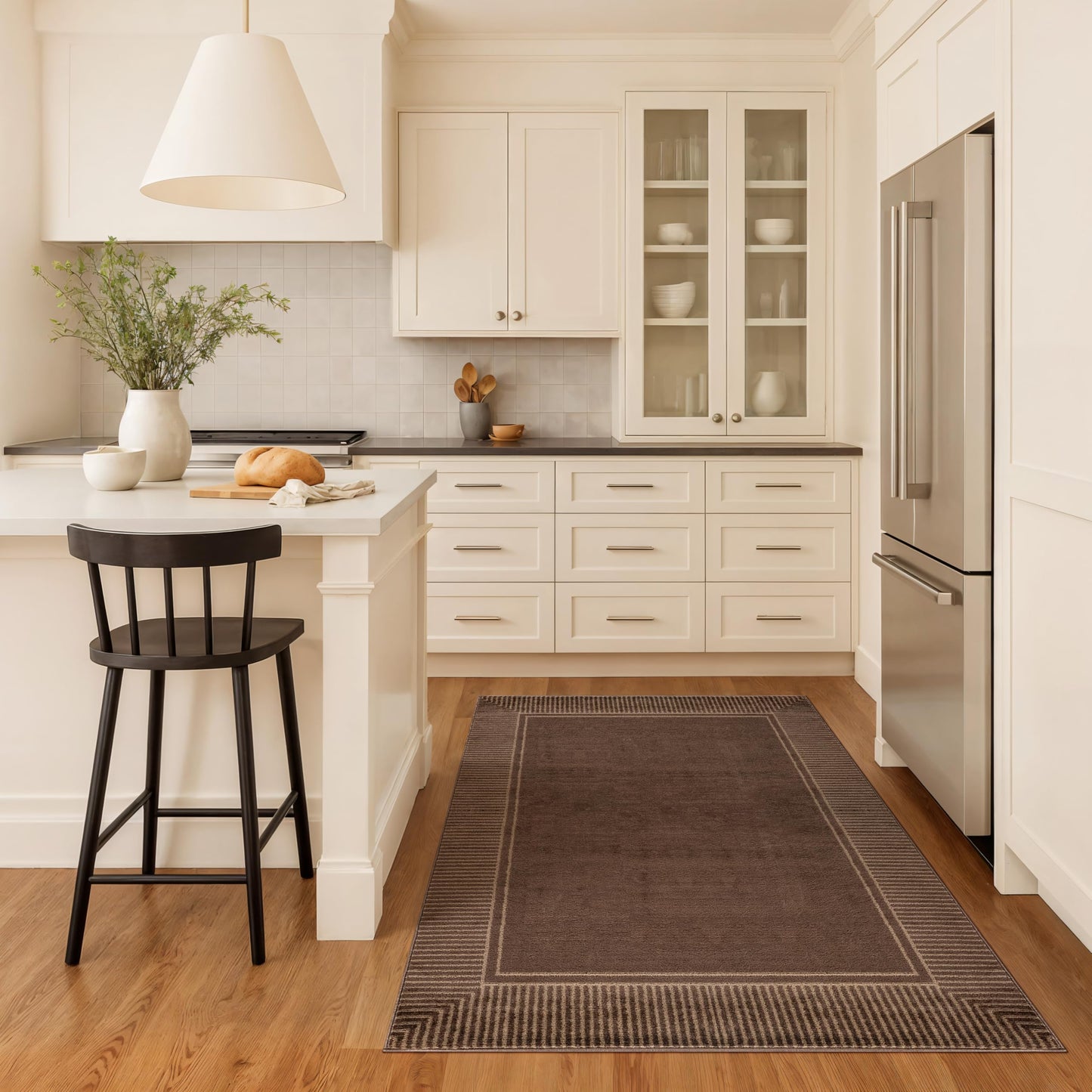 Rugshop Modern Distressed Bordered Indoor Area Rug for Entryway,Bedroom,Kitchen Rug Low Pile Rug with Jute Backing 4' x 6' Brown