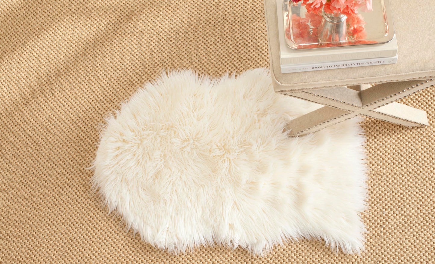 SAFAVIEH Faux Sheep Skin Collection 2' x 3' Ivory FSS115A Silken Glam 2.35-inch Thick Accent Rug