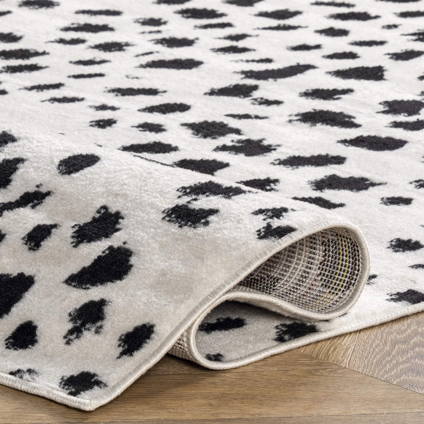 nuLOOM Brooks Leopard Print Area Rug, 6'7" x 9', Beige
