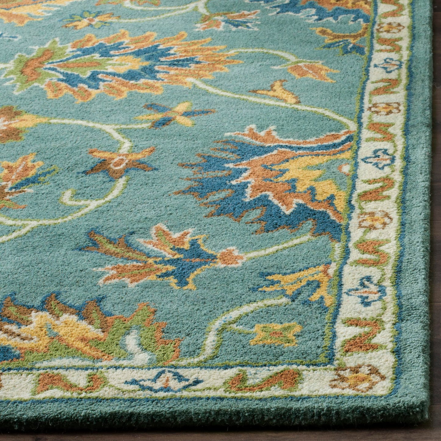 SAFAVIEH Heritage Collection Area Rug - 6' x 9', Light Blue, Handmade Traditional Oriental Wool, Ideal for High Traffic Areas in Living Room, Bedroom (HG651A)