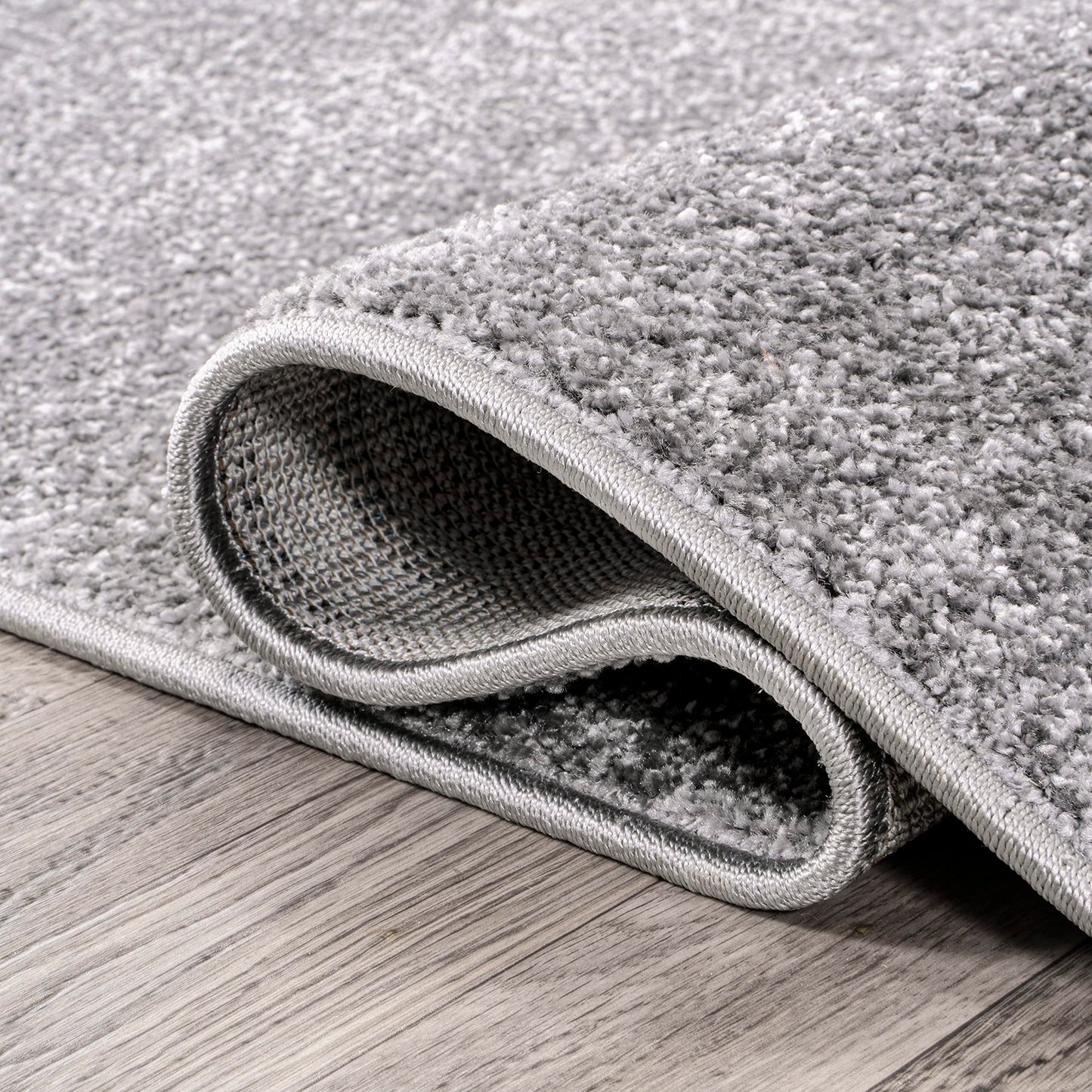 JONATHAN Y Haze Solid Low-Pile Gray 4' Round Indoor Area Rug, Coastal,Bohemian,Minimalist,Classic, Easy-Cleaning for Living Room,Bedroom,Kitchen,Pet Friendly,Non-Shedding (SEU100A-4R)