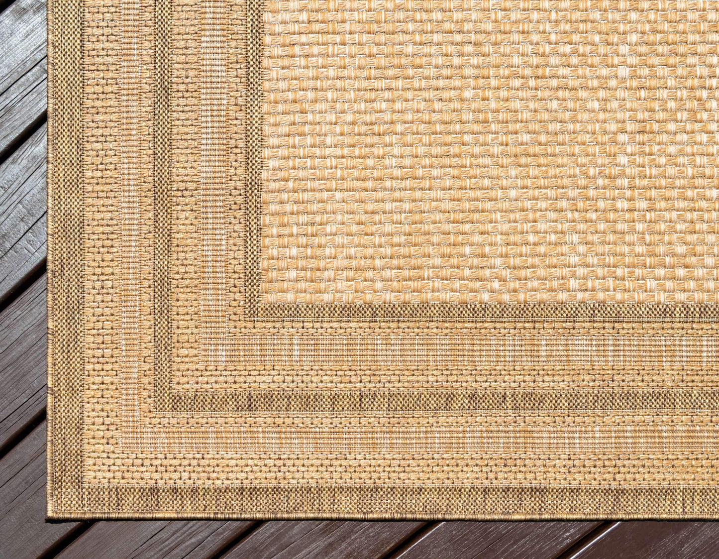 Unique Loom Outdoor Border Collection Area Rug - Multi Border (4' 1" x 6' 1" Rectangle, Tan/ Light Brown)