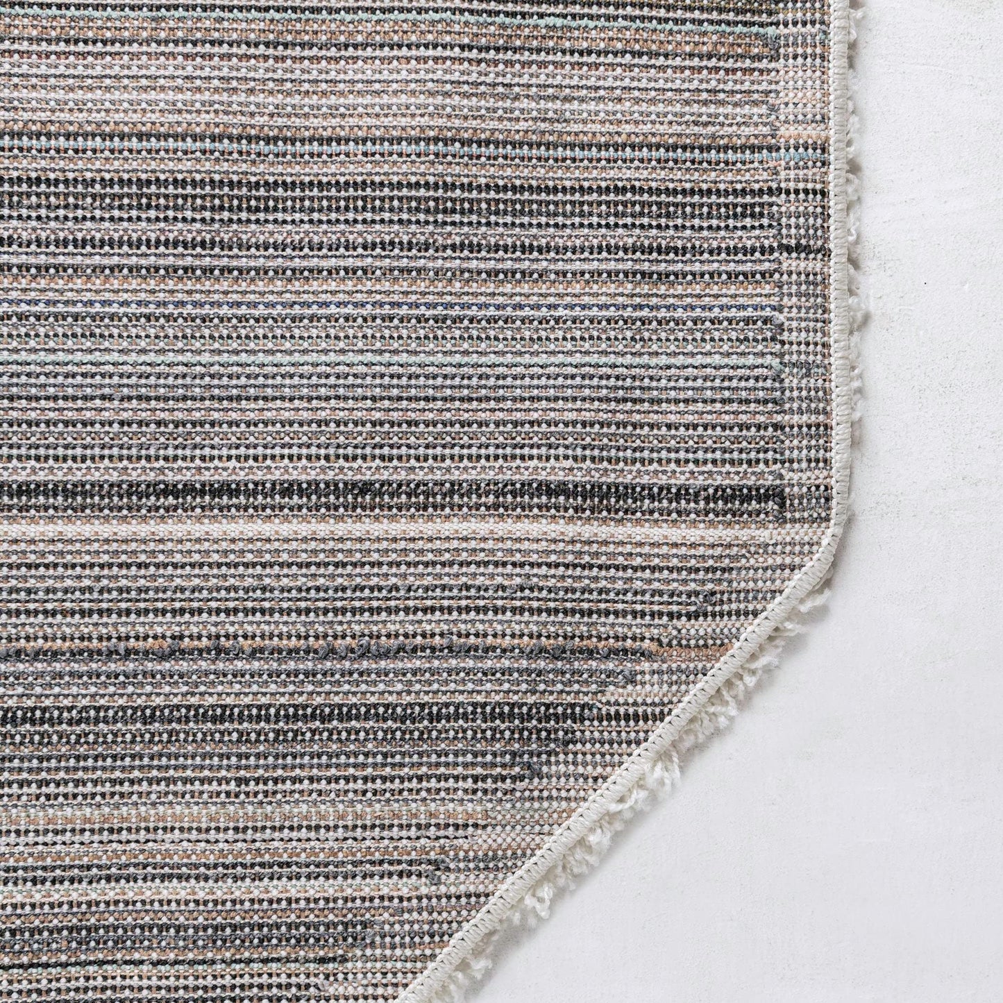 Unique Loom Solid Shag Collection Area Rug (4' Octagon, Snow White)