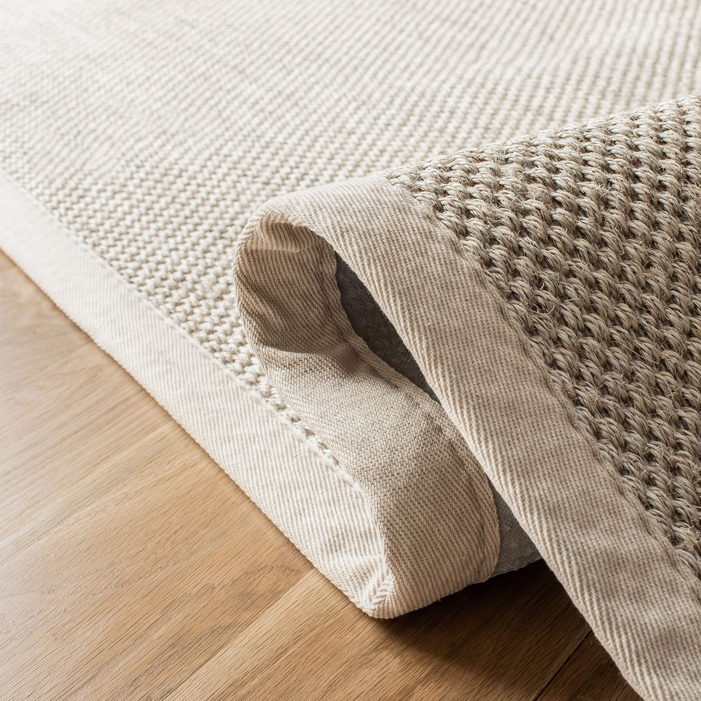 SAFAVIEH Area Rug 5x8 - Natural Fiber Collection - Marble & Beige, Sisal, Woven Design with Border (NF143C)