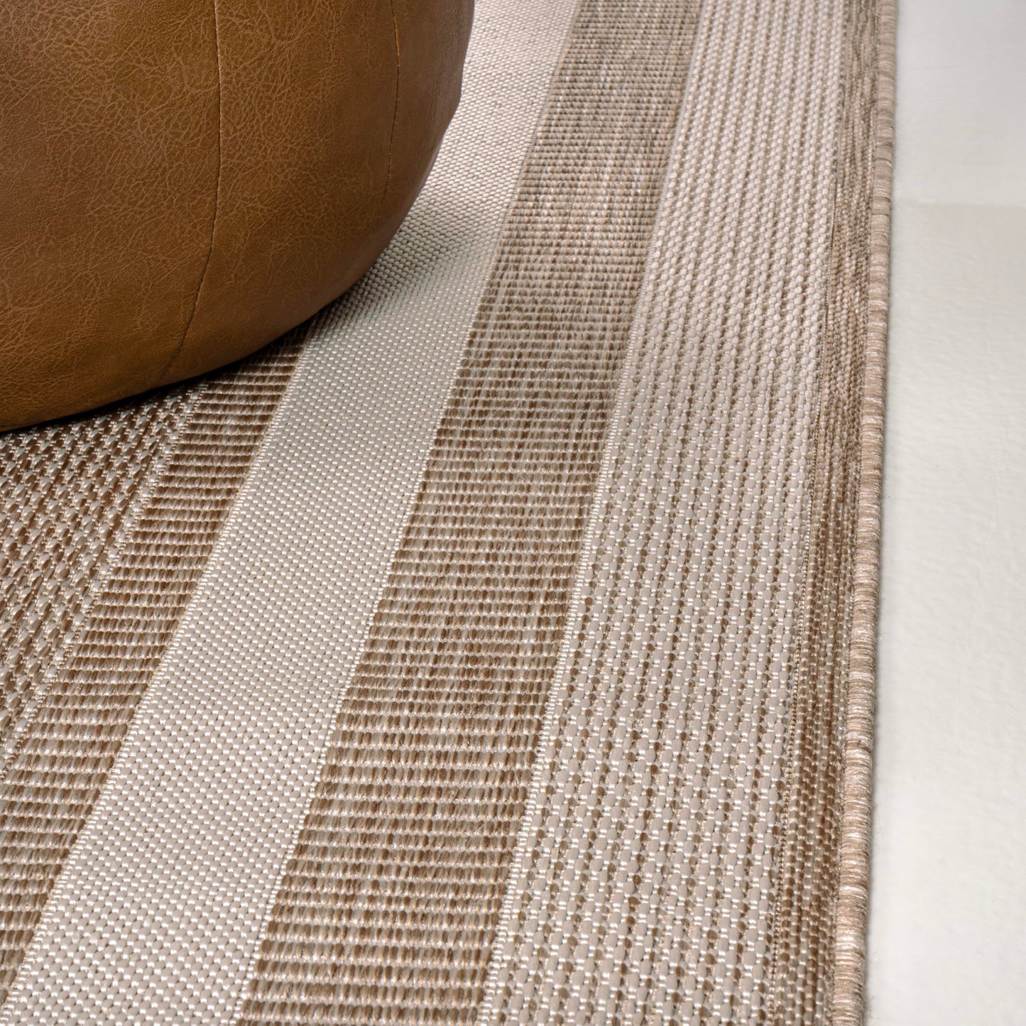 JONATHAN Y 3-Stripe Border Indoor Outdoor Area Rug 3X5 Beige/Cream, Dover Classic for Backyard, Patio, Porch, Easy-Cleaning, High Traffic, Pet-Friendly, Non-Shedding (TSN209A-3)