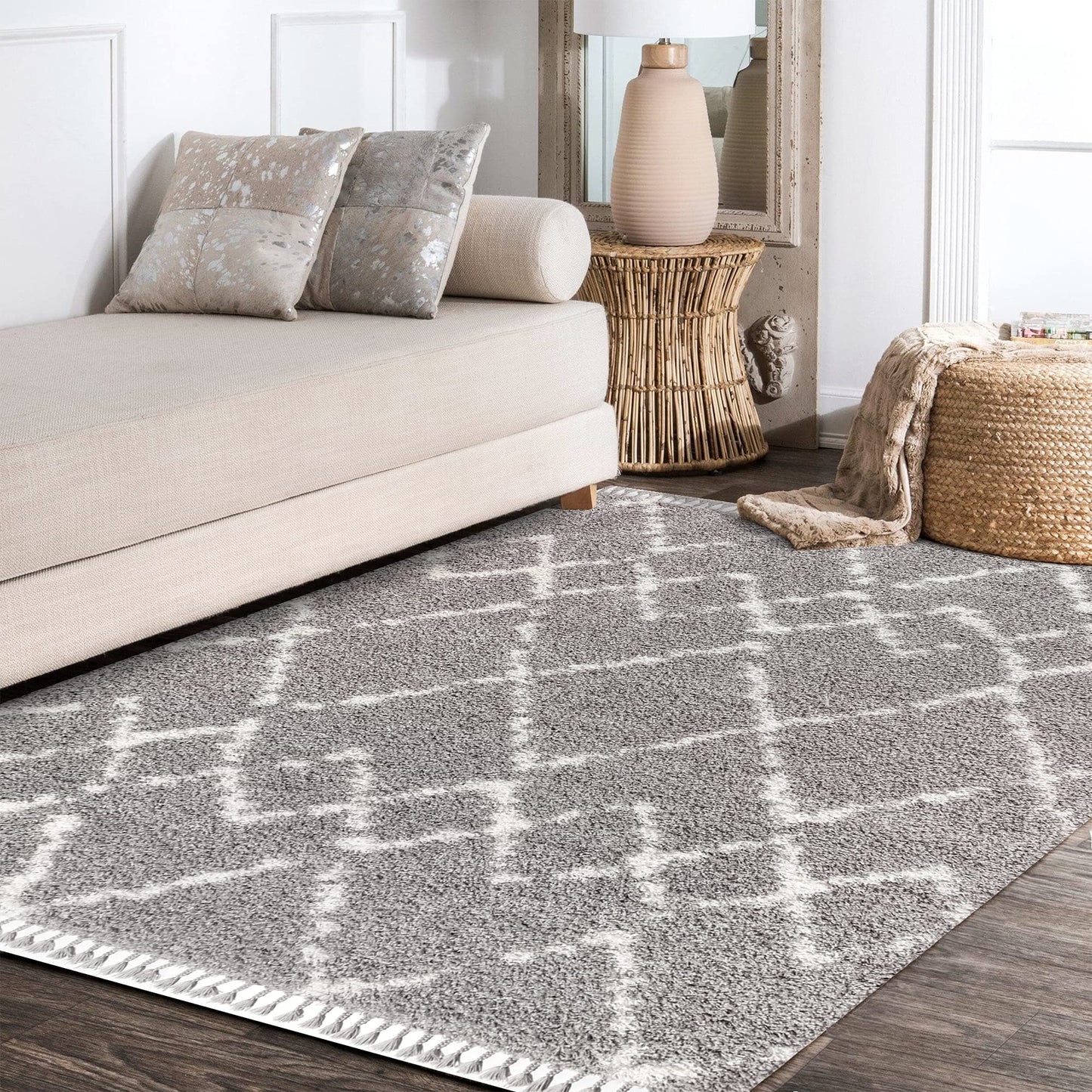 JONATHAN Y Mercer Shag Plush Tassel Gray/Ivory Indoor Area Rug, 3x5, Moroccan Geometric Trellis, Contemporary, Easy-Cleaning for Living Room, Bedroom, Kitchen, Pet Friendly, Non-Shedding (MCR102C-3)