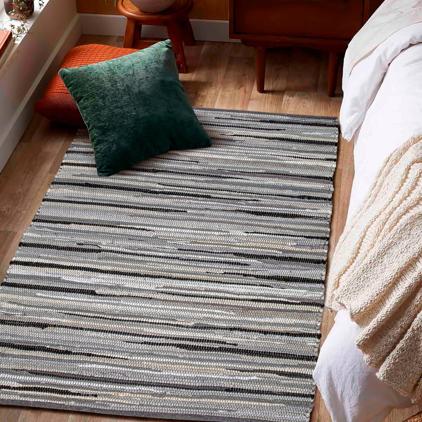 Ramanta Home Hand Woven 100% Cotton Rag Rug 3'x5' - Charcoal, Recycled Rugs, Boho Farmhouse Rugs for Living Room, Dinning Room, Kitchen, Entryway, Bedroom Rug - 36"x60"