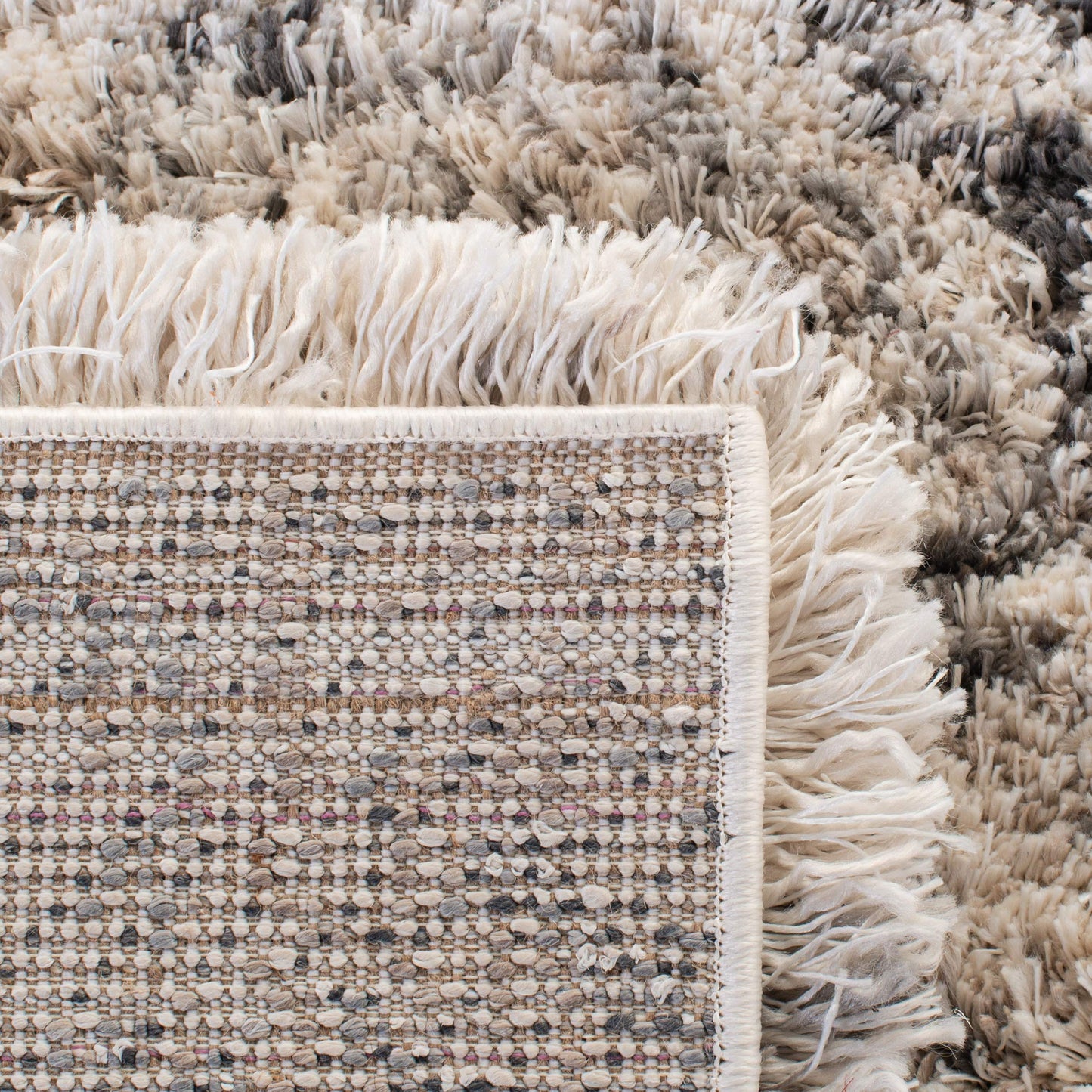 SAFAVIEH Iceland Shag Collection Area Rug - 9' x 12', Cream & Grey, Modern Design, Non-Shedding & Easy Care, 2.5-inch Thick Ideal for High Traffic Areas in Living Room, Bedroom (ISG514A)